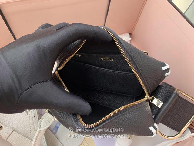 DELVAUX女包 標誌性包款 旋轉拎著提把D扣環 德爾沃女手提包 CL0020 編織黑 Delvaux信封袋  fcs1257